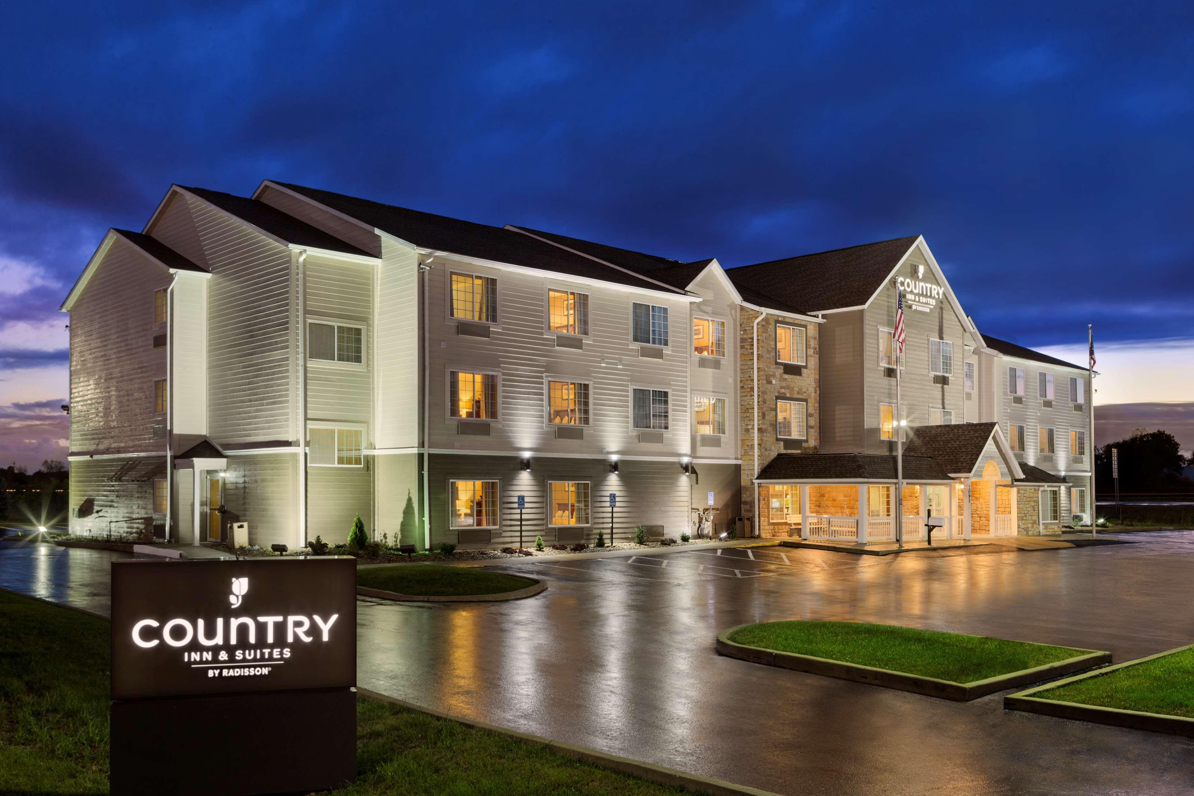 Country Inn & Suites By Radisson, Marion, Oh Екстериор снимка